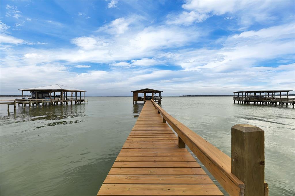 317 Emerald Lane, Onalaska TX 77360