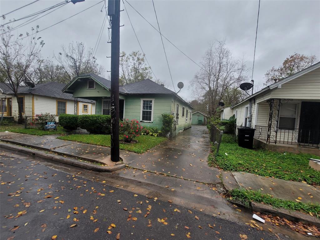 3208 Anita Street, Houston TX 77004