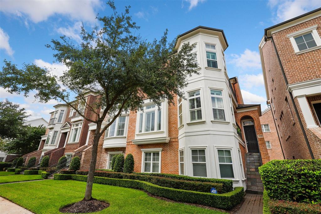 1310 Lake Pointe Parkway, Sugar Land, TX 77478