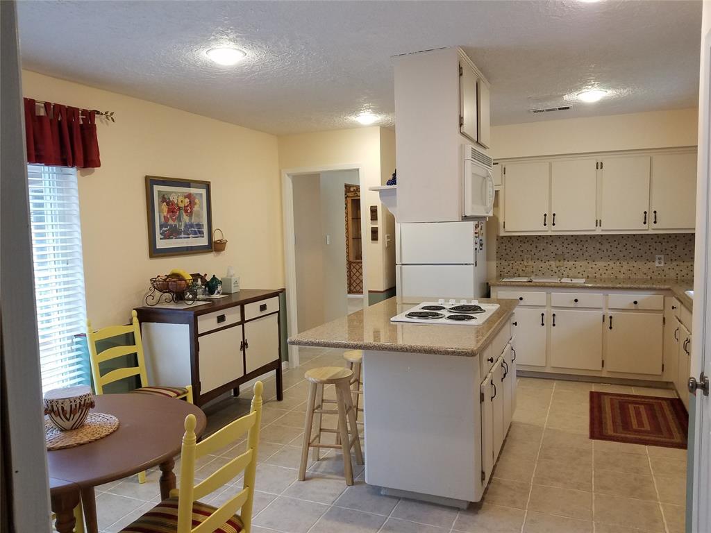 3514 Glenwood Springs Drive, Kingwood, TX 77345