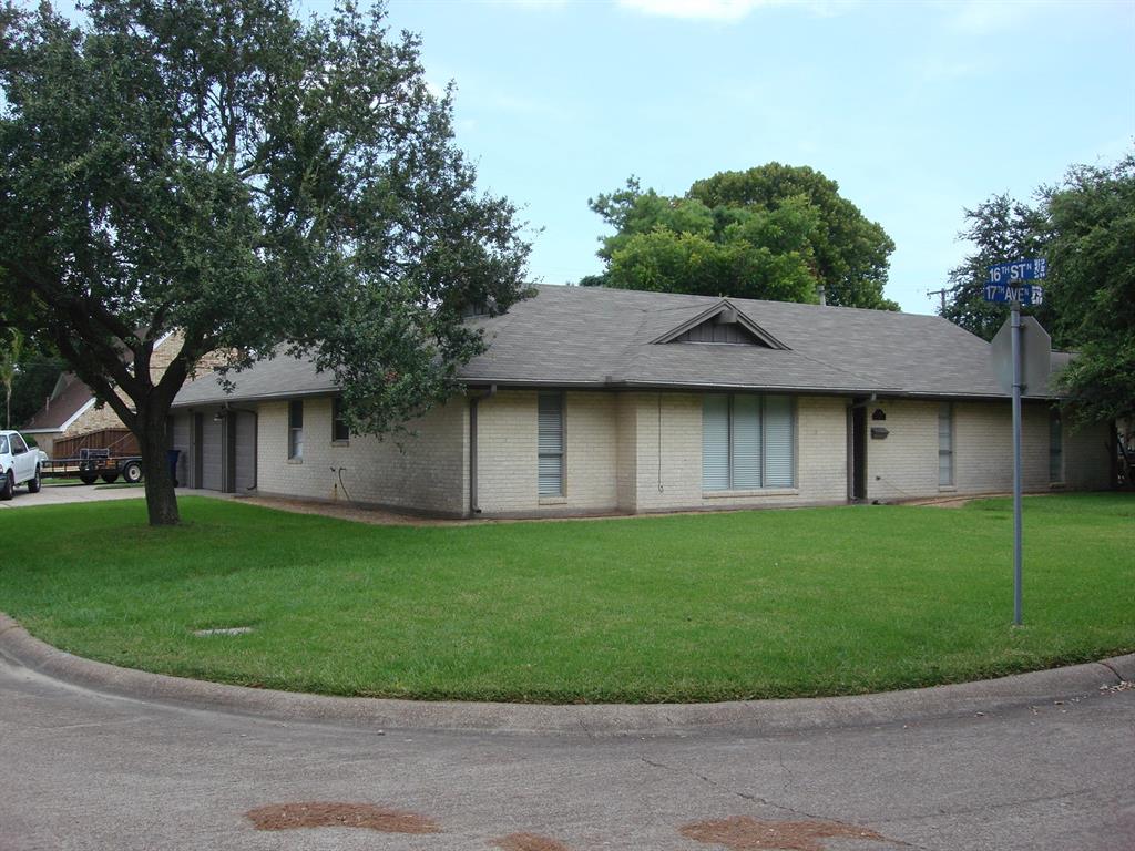 1538 17th Avenue N, Texas City TX 77590