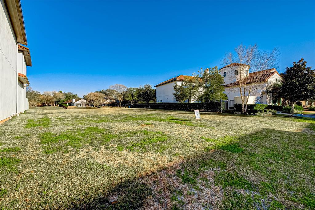 15322 Oyster Creek Lane, Sugar Land TX 77478