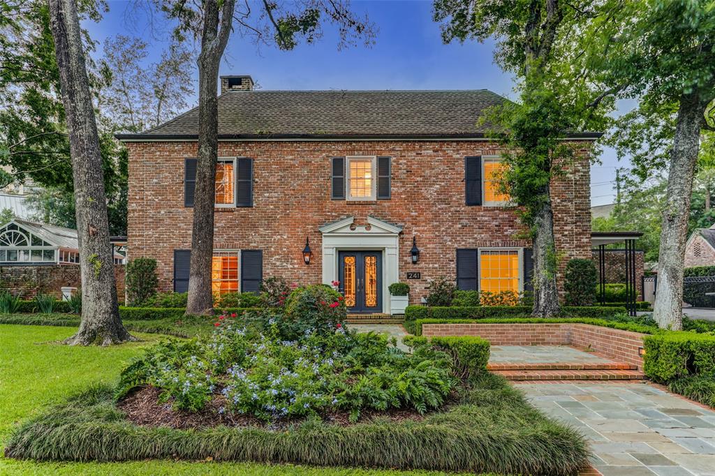 241 Pine Hollow Lane, Houston TX 77056