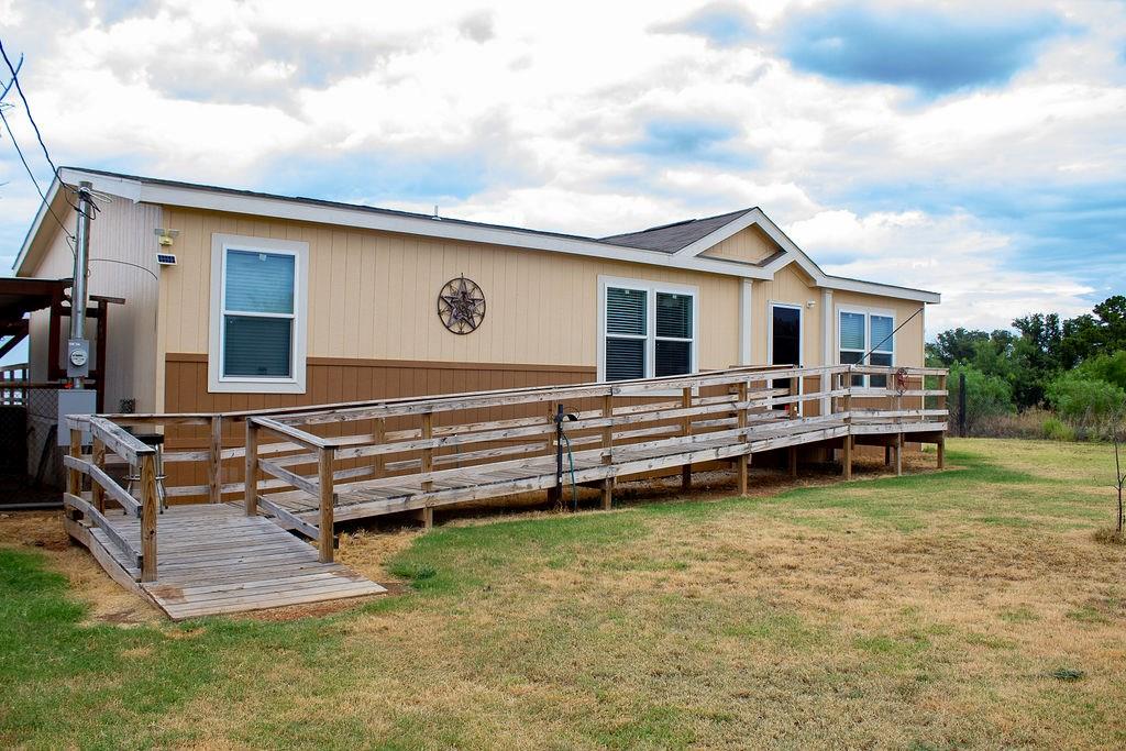222 CR 221 Rd, Breckenridge TX 76424